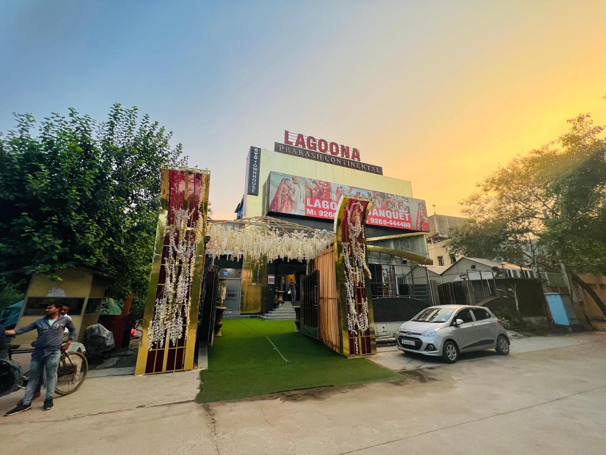 Hotel Lagoona And Banquet Hall New Delhi Exterior photo
